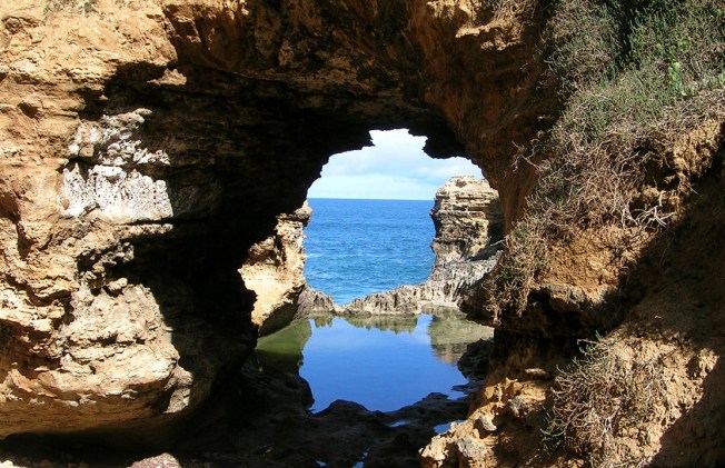 along-the-great-ocean-road